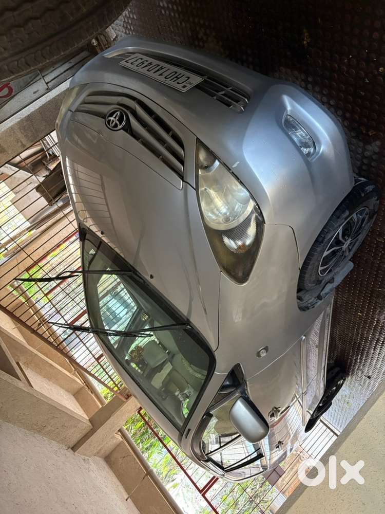 Toyota Innova 2010 Diesel 101150 Km Driven