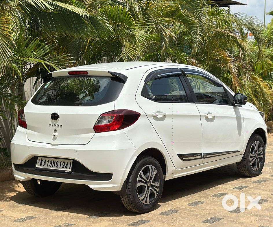 Tata Tiago 1.2 Revotron Xt (o), 2024, Petrol