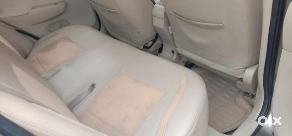 Maruti Suzuki Swift Dzire Vxi, 2015, Petrol