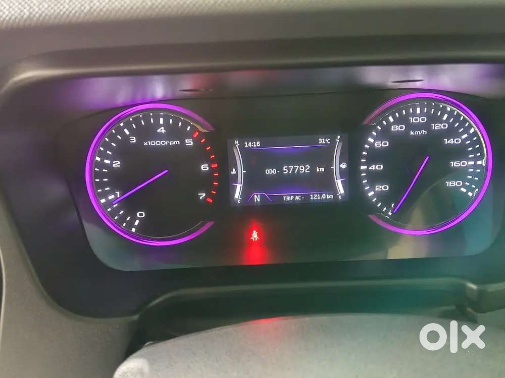 Mahindra Marazzo 2019