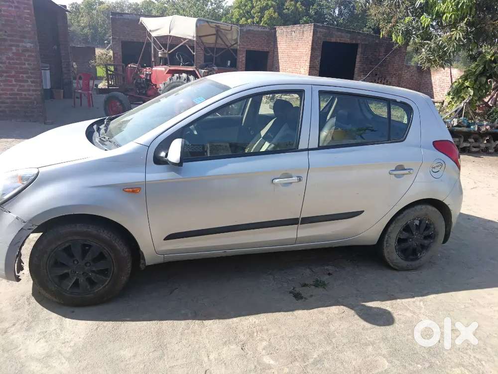 Hyundai I20 2010 Petrol 95000 Km Driven