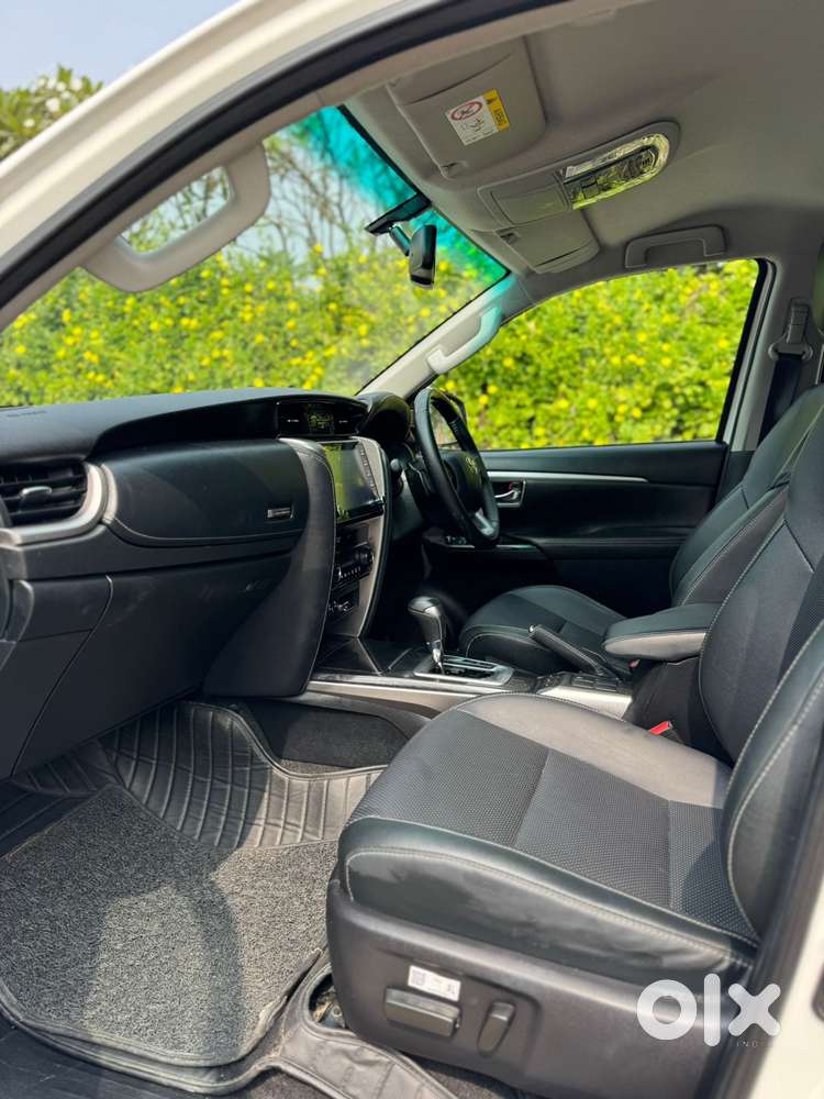 Toyota Fortuner 3.0 4x2 Automatic, 2023, Diesel