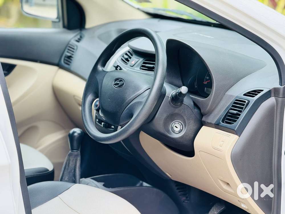 Hyundai Eon Era +, 2016, Petrol