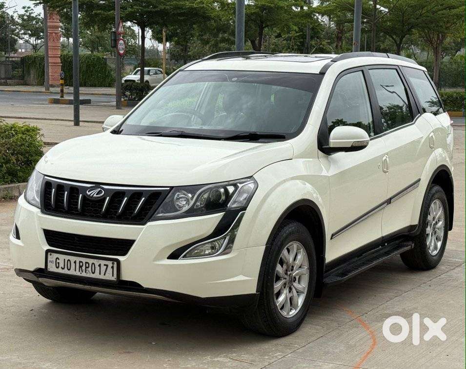 Mahindra Xuv500 2.2 W10, 2016, Diesel