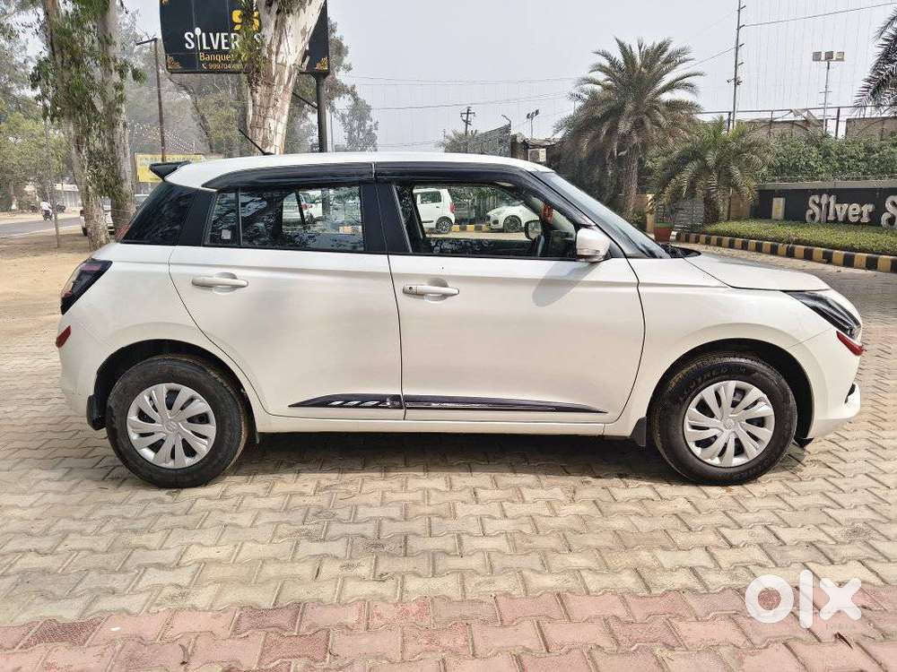 Maruti Suzuki Swift Vxi 1.2 Abs Bs-iv, 2024, Petrol