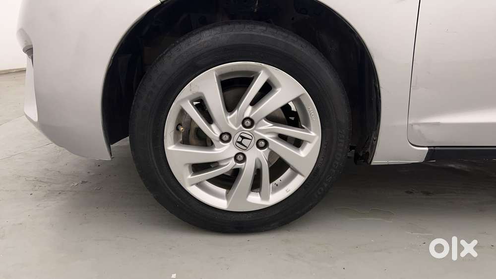 Honda Jazz [2020-2023] 1.2 V I-vtec Mt, 2017, Petrol