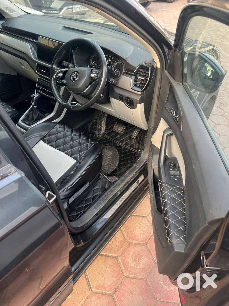 Skoda Kushaq 1.0 Tsi Ambition At, 2022, Petrol