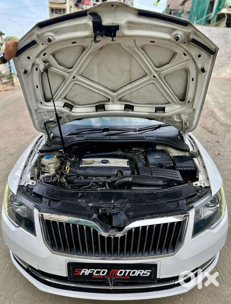 Skoda Superb 2013-2015 Elegance 1.8 Tsi At, 2014, Petrol