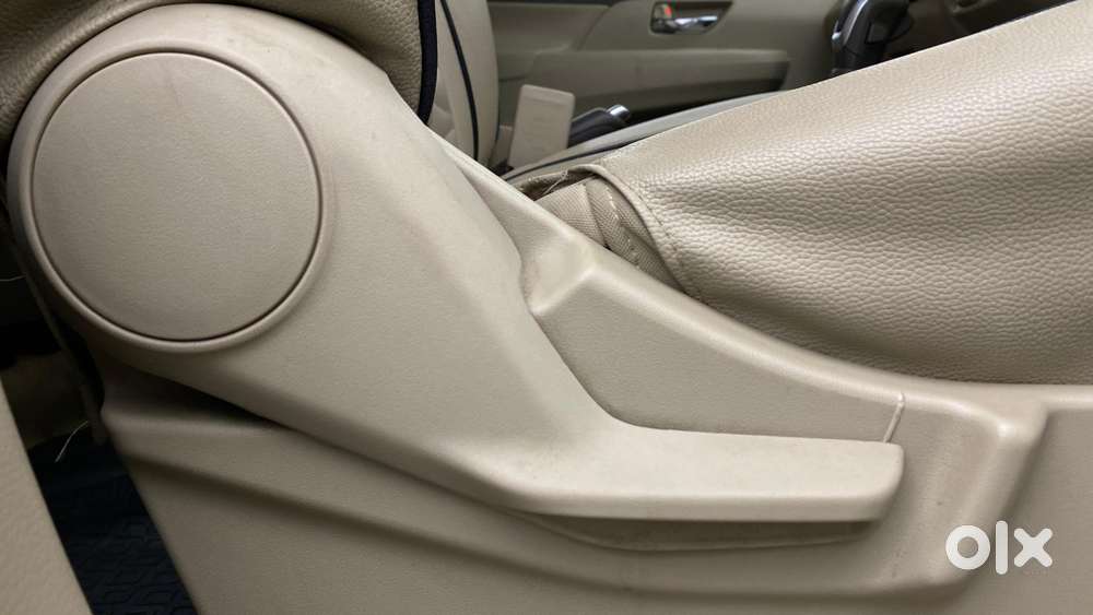 Maruti Suzuki Ertiga 2018-2022 1.4 Vxi Shvs At, 2020, Petrol