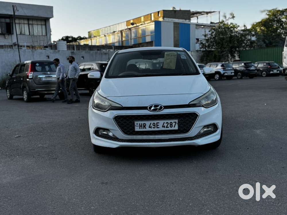 Hyundai I20 Petrol Asta Option, 2016, Petrol