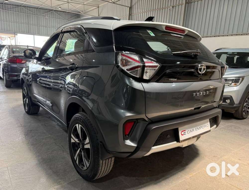 Tata Nexon 1.2 Revotron Xza Plus (o) Amt, 2020, Petrol