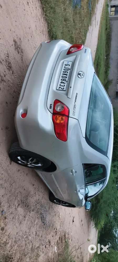 Toyota Corolla Altis 2010 Cng & Hybrids 95000 Km Driven