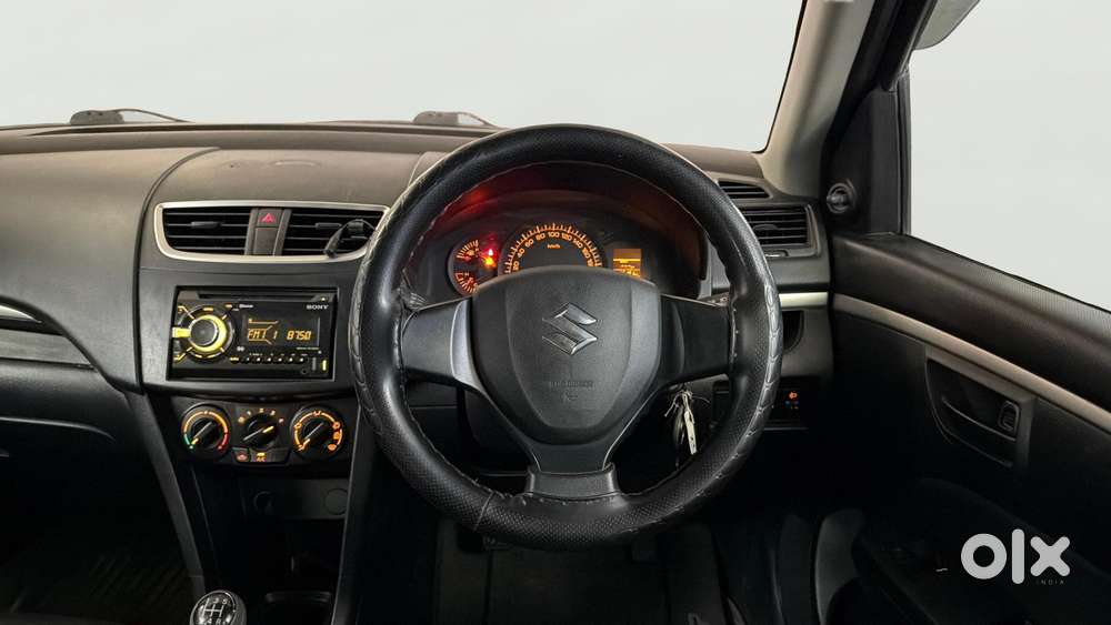 Maruti Suzuki Swift Lxi, 2017, Petrol