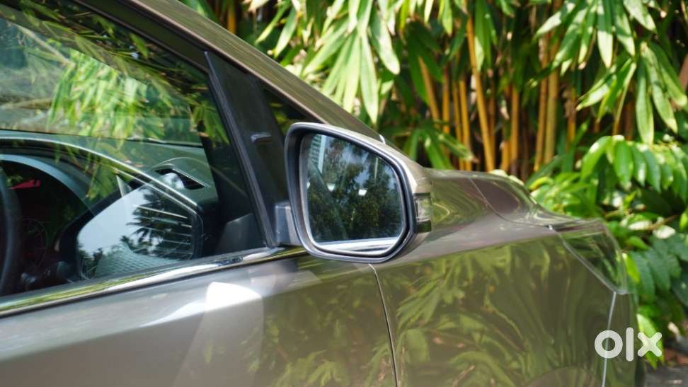 Toyota Innova Crysta [2020-ongoing] 2.4 Gx At 8 Str, 2021, Petrol