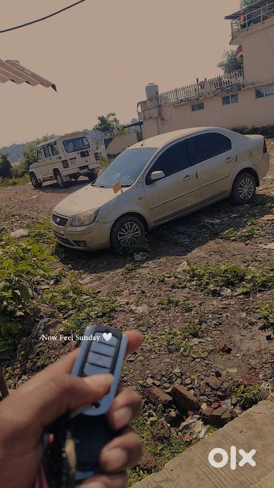 Gadi Meh Koii Kam Nhi Hai Lena Hai Or Chalan Hai