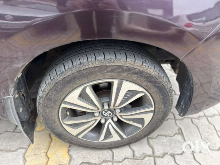 Toyota Innova Crysta 2.4 Vx Mt, 2016, Diesel
