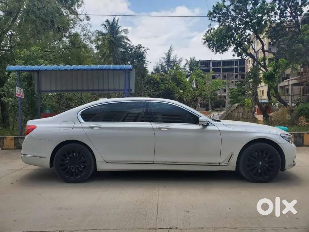 1st Owner Bmw 7 Series 2010 Diesel Automatic