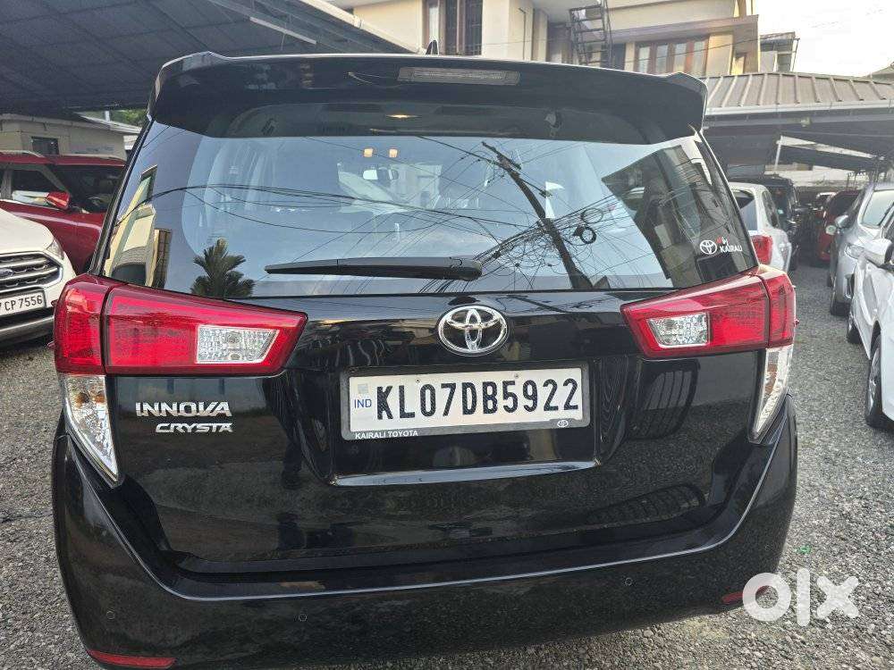 Toyota Innova Crysta 2.4 Gx Limited Edition 7 Str, 2023, Diesel