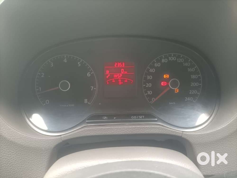 Volkswagen Vento Petrol Highline, 2011, Petrol