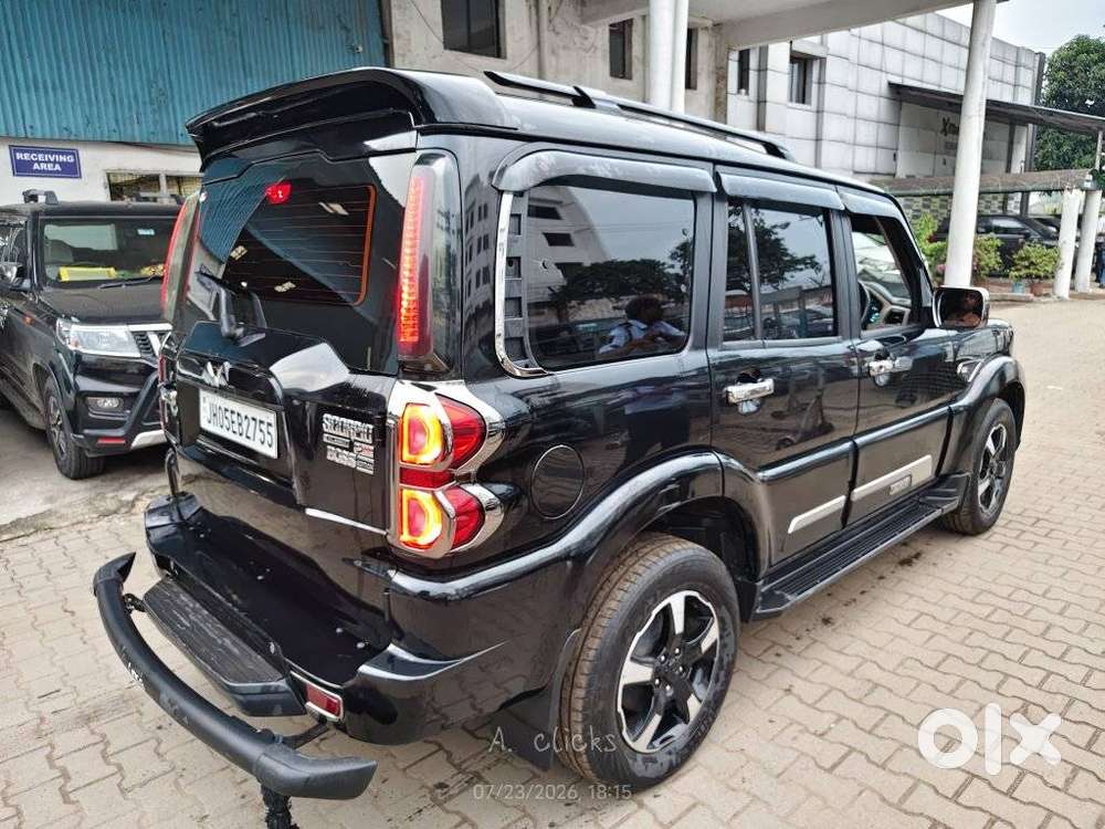 Mahindra Scorpio Classic 2.2 S 11 Mt 7 Str, 2025, Diesel