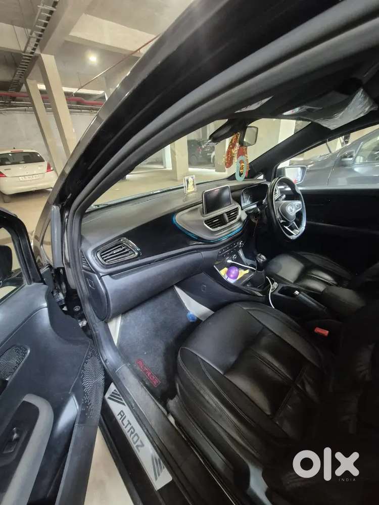 Tata Altroz Petrol 2022 Manual
