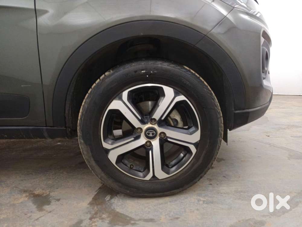 Tata Nexon 1.2 Revotron Xz Plus, 2021, Petrol