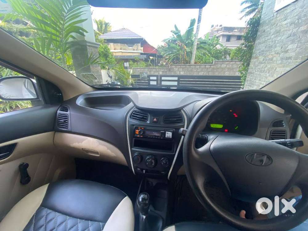 Hyundai Eon 2013 Variant