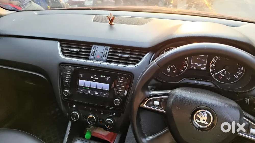 Skoda Octavia 2016 Diesel 102000 Km Driven