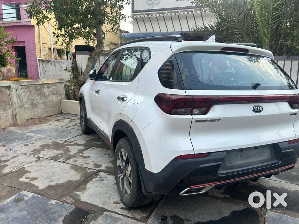 Kia Sonet 2021 Diesel Well Maintained