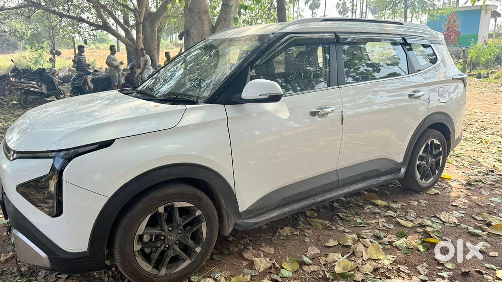 Kia Carens Clavis 2025