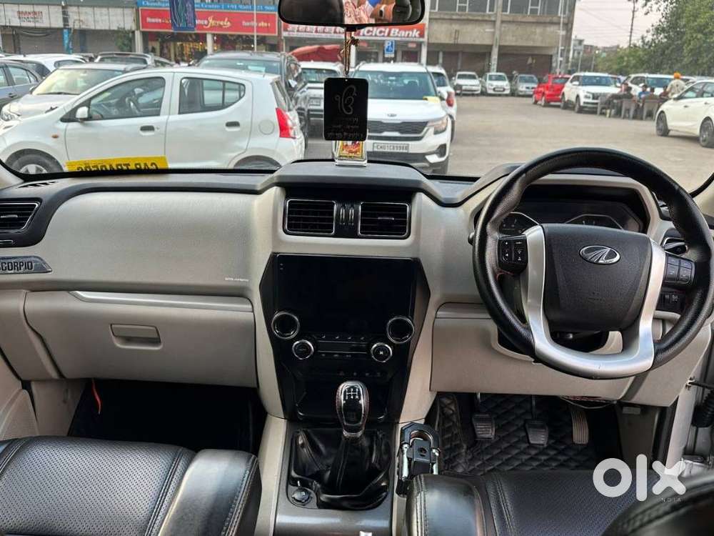Mahindra Scorpio Intelli Hybrid S10, 2016, Diesel