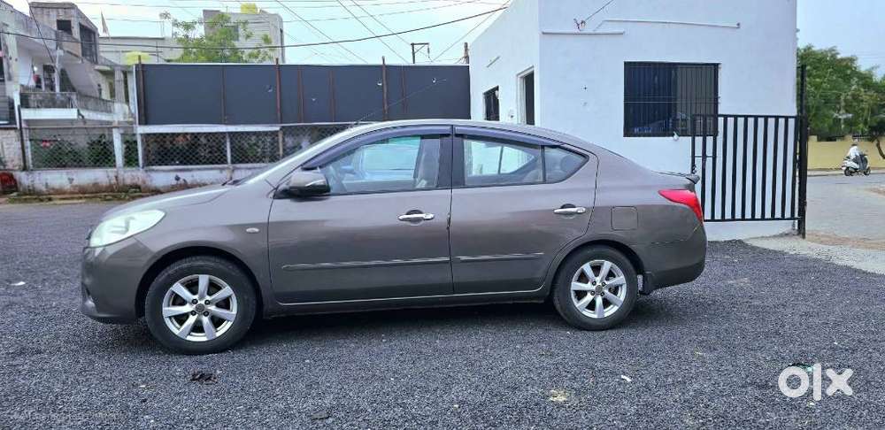Nissan Sunny Xv, 2013, Petrol