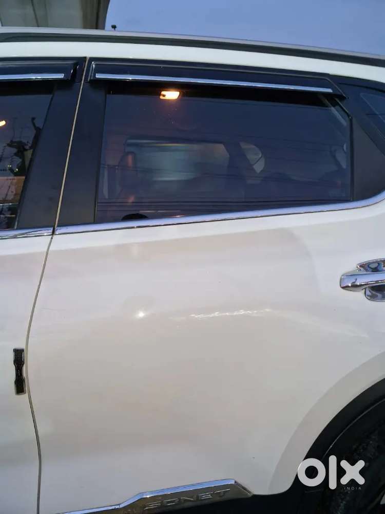 Kia Sonet (2022) | Diesel Manual