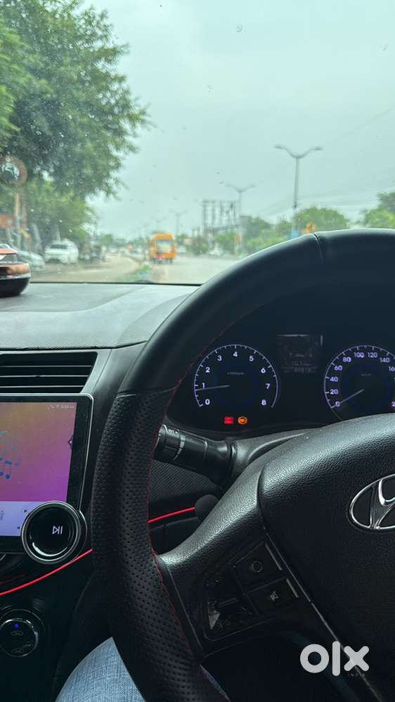 Hyundai Fluidic Verna 2014