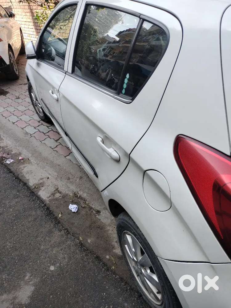 Hyundai I20 2013 Diesel 165000 Km Driven