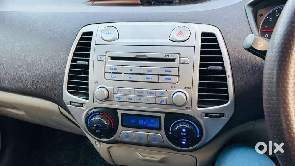 Hyundai Car Manual 2011