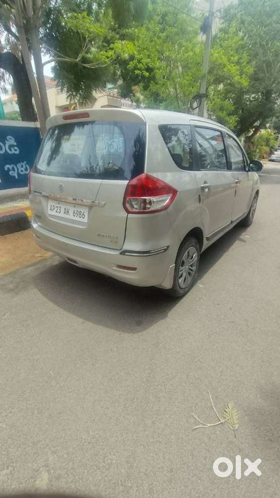 Maruti Suzuki Ertiga Vxi Abs, 2014, Petrol