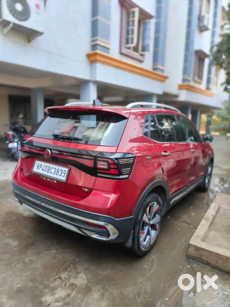 Vw Taigun Topline, Automatic With Beautiful Interiors And Ventilated