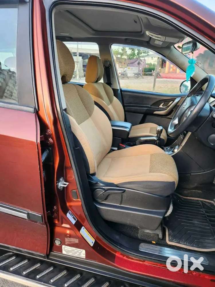 Mahindra Xuv500 2018 Diesel 89285 Km Driven