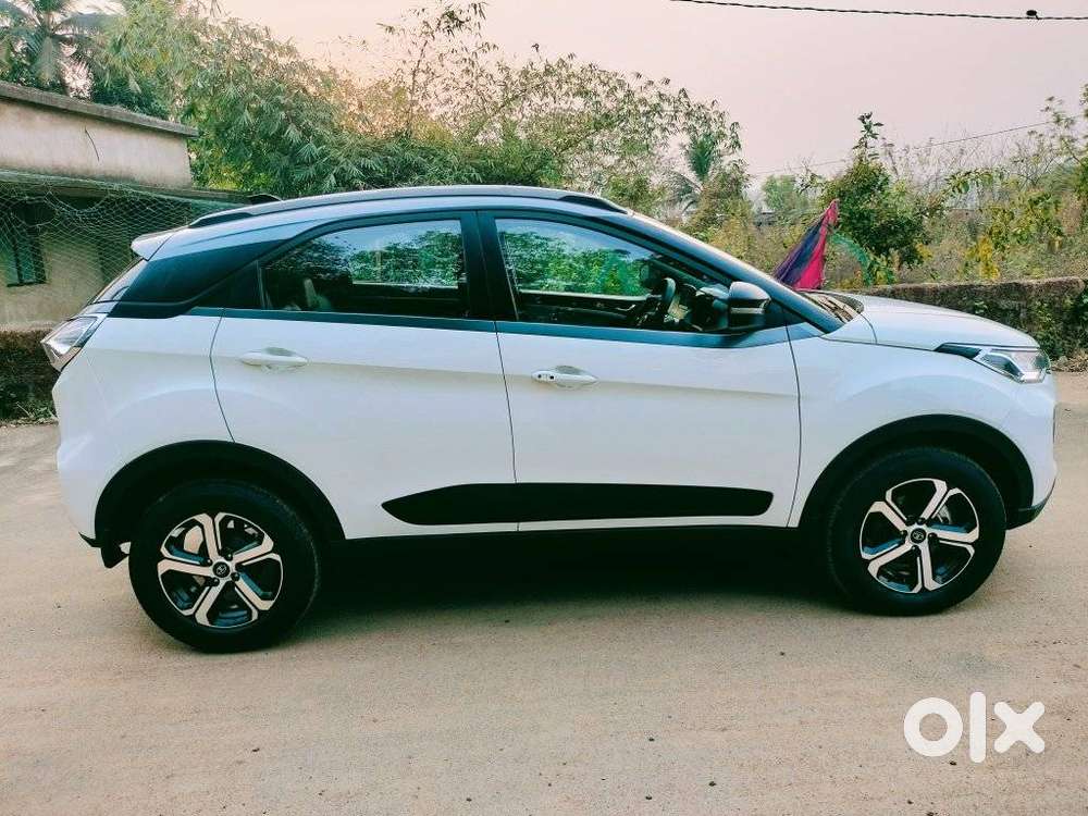 Tata Nexon 1.5 Revotorq Xza Plus Dual Tone Roof Amt, 2023, Diesel