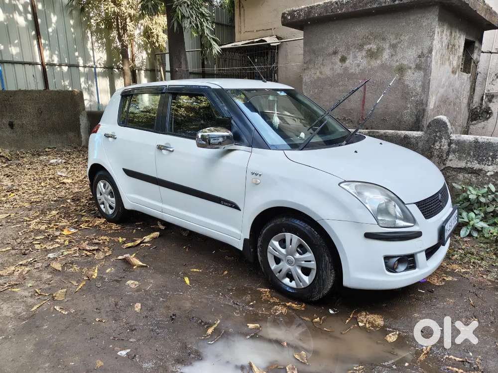 Maruti Suzuki Swift 2010 Car Green Tax Paid For 5 Year