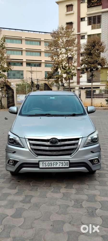 Toyota Innova 2.5 Vx 7 Str Bs-iii, 2011, Diesel