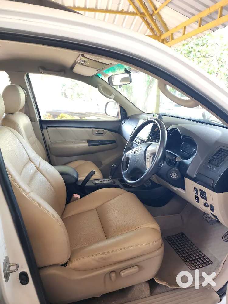 Toyota Fortuner Diesel At 2013