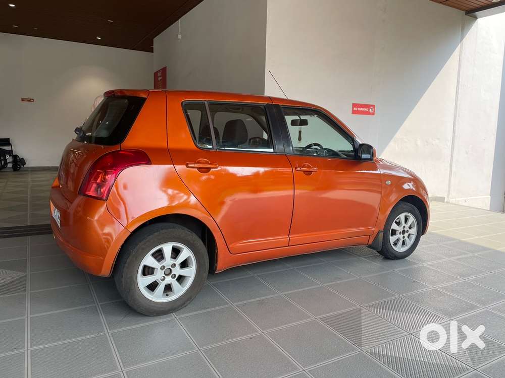Maruti Suzuki Swift 2005 Zxi