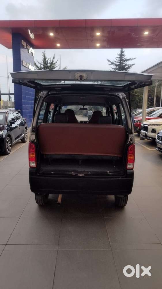 Maruti Suzuki Eeco 5 Seater Standard, 2011, Petrol