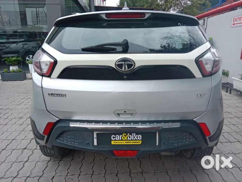Tata Nexon 1.2 Revotron Xz Plus, 2018, Petrol