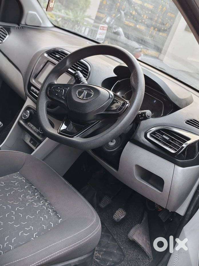 Tata Tiago Xza Plus, 2021, Petrol