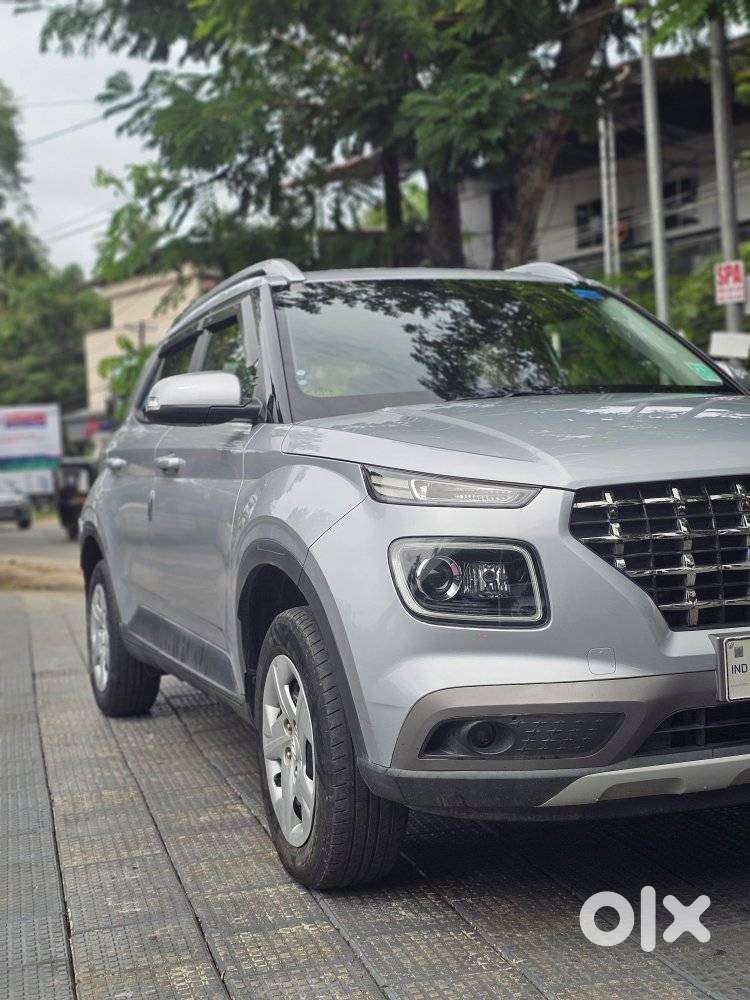 Hyundai Venue S Plus Mt 1.2 Kappa, 2021, Petrol