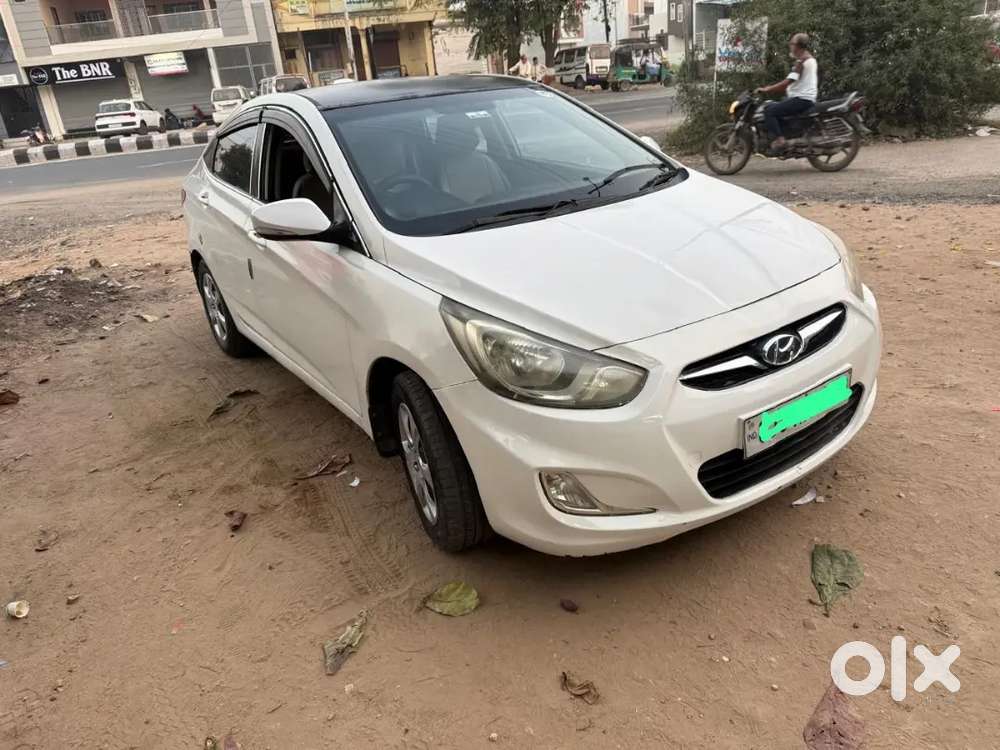 Hyundai Verna