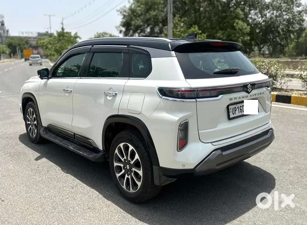 Maruti Suzuki Grand Vitara 1.5 Alpha Plus Intelligent Hybrid Ecvt, 2..